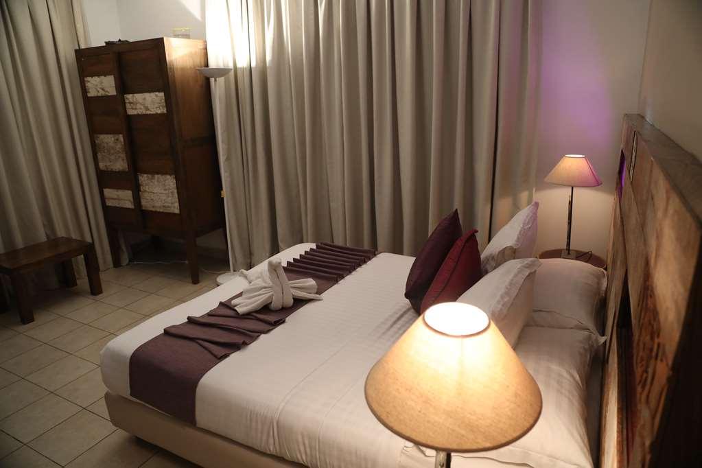 The Swiss Hotel Freetown Room photo