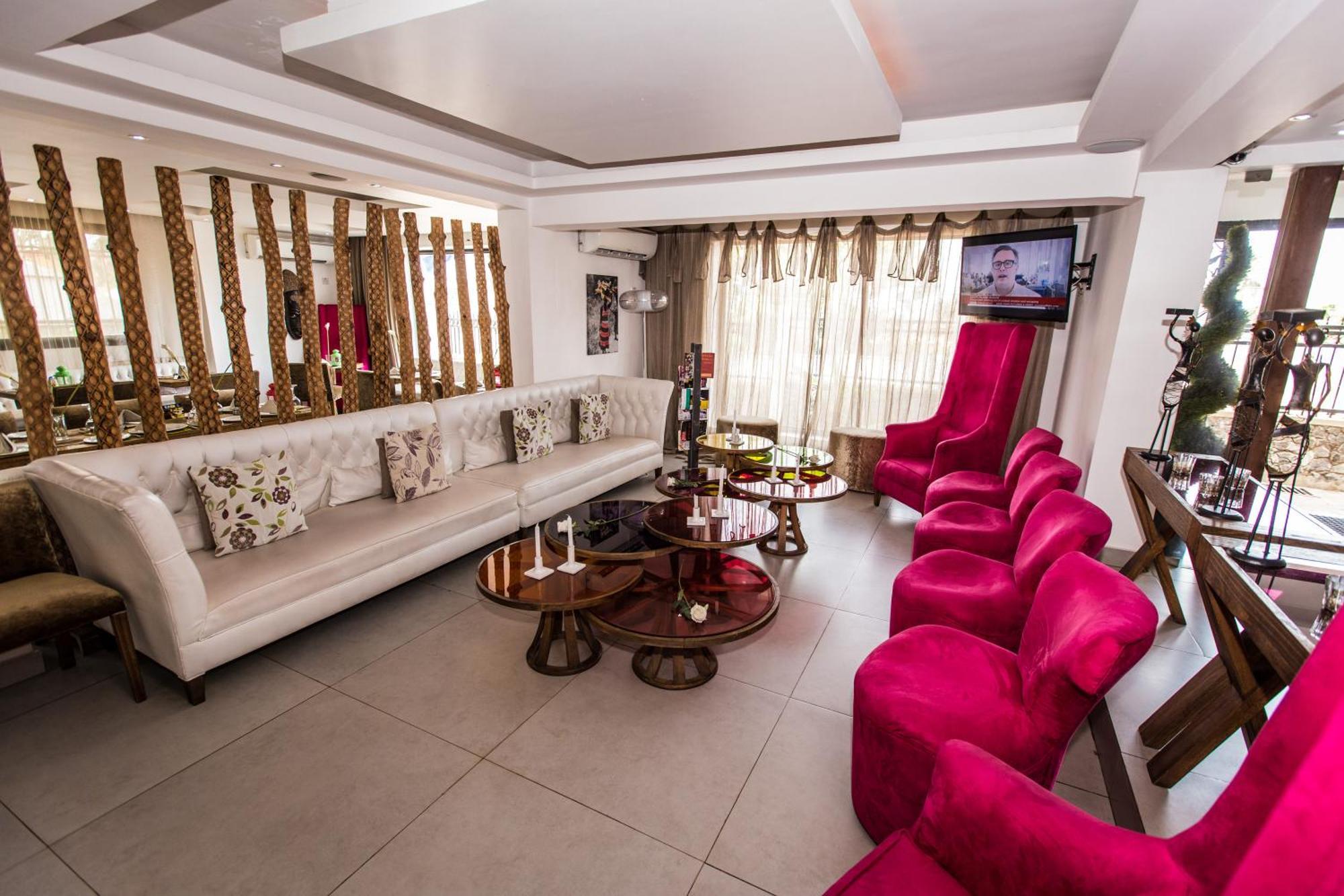The Swiss Hotel Freetown Exterior photo