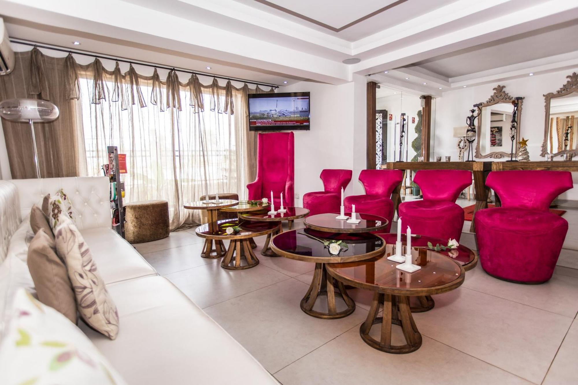 The Swiss Hotel Freetown Exterior photo